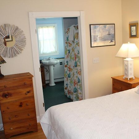 West Tisbury Inn Dış mekan fotoğraf