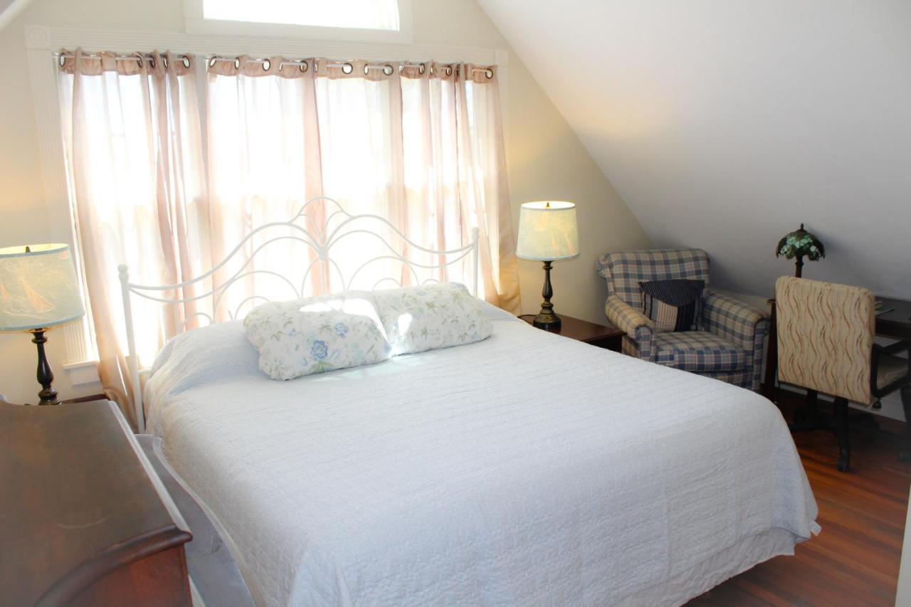West Tisbury Inn Dış mekan fotoğraf